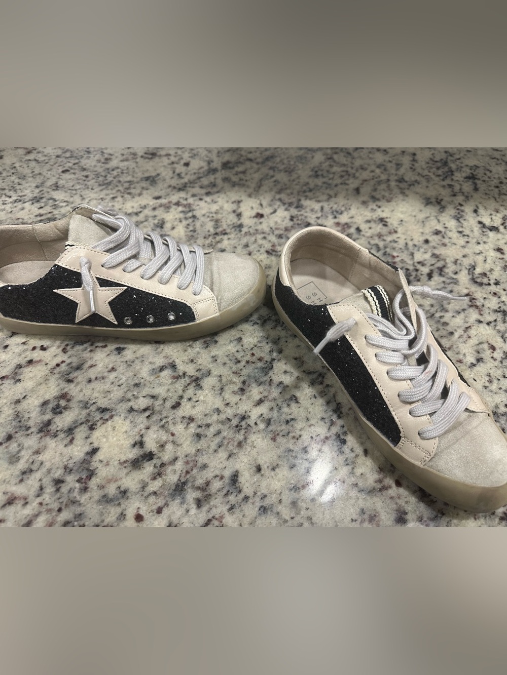 ShuShop Black Glitter Star Low-Top Sneakers with Cream Accents size 7.5